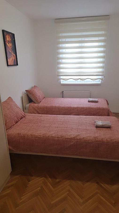 Ferienwohnung Vodenica Novi Sad Exterior foto